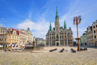 Gothic town hall and the spatious central square in Liberec, Czech Republic (photo / iStock - Xantana)