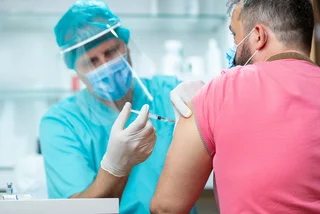 Czech government ready to hit pause on the first dose of COVID-19 vaccination due to shortage