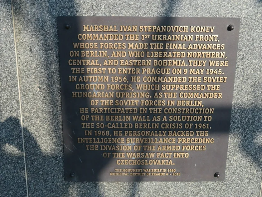 Explanatory plaque at the base of the Konev memorial. (photo: Raymond Johnston)