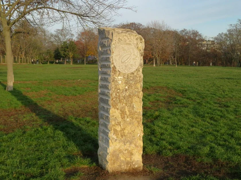 The standing stone is meant to join the energies in the park. (photo: Raymond Johnston – Expats.cz)