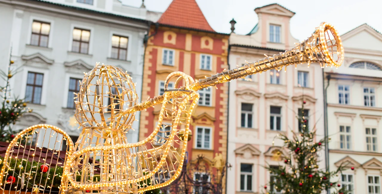 Angel Decoration On The Christmas Market In Prague / iStock photo @AnnaRise