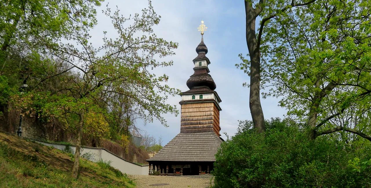 Chuch of St Michael before the fire. (photo: Raymond Johnston – Expats.cz)