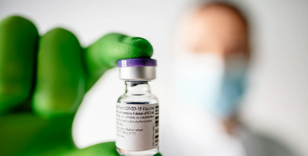 Coronavirus update, Oct. 8, 2021: Re-vaccination interval for Czech Republic cut to six months