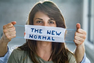The new normal with face mask. (photo: iStock / skynesher)