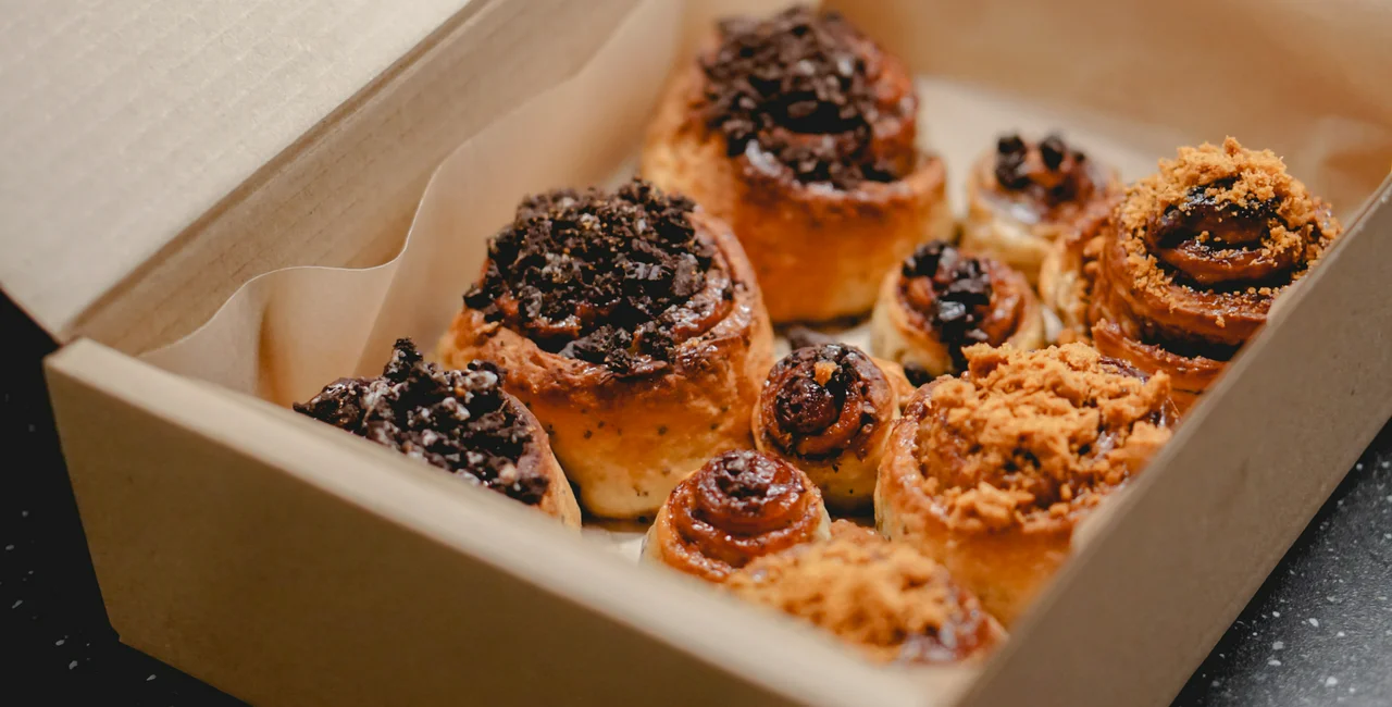 Lockdown loves cinnamon rolls: Prague's best buns for pick-up and delivery plus a recipe
