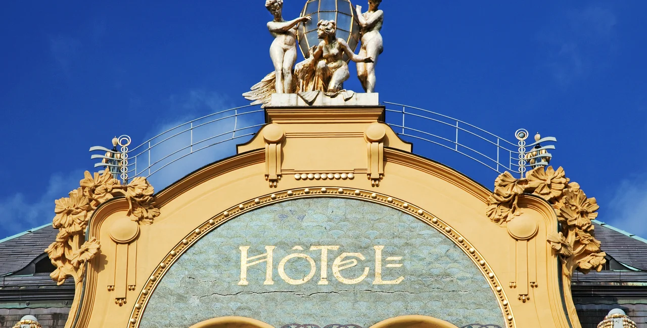 Illustrative image, Prague hotel in art nouveau style (Photo: iStock / Nikada)