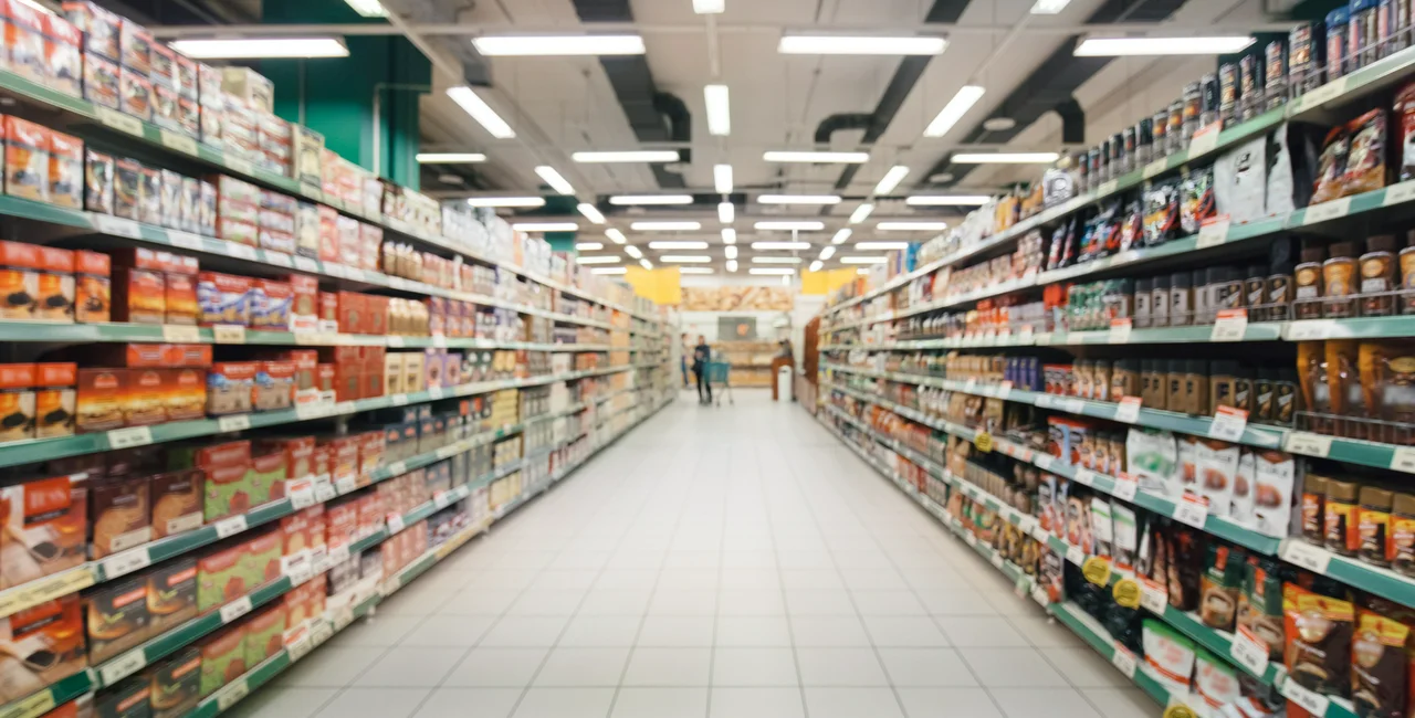 Supermarket aisle via iStock / Fascinadora