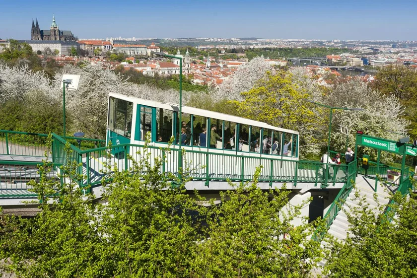 Cable car in Petřín Hill. (photo: DPP)