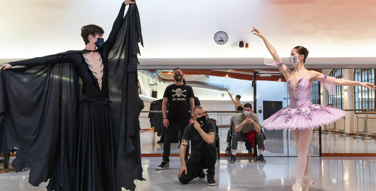 John Q. Powers, PSH, and Sophie Benoit prepare for Národ sobě – kultura tobě. (Photo: Serghei Gherciu)