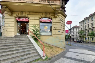 CrossCafe chain closes all five of its cafes in Prague, venues in other cities will remain open 
