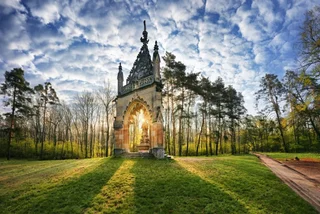 Kaple svatého Huberta, Lednicko-valtický areál (photo: Ladislav Renner) via www.pohlednictvi.cz