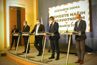 Prime Minister Andrej Babiš and three other ministers announce new restrictions. (Photo:Vlada.cz)