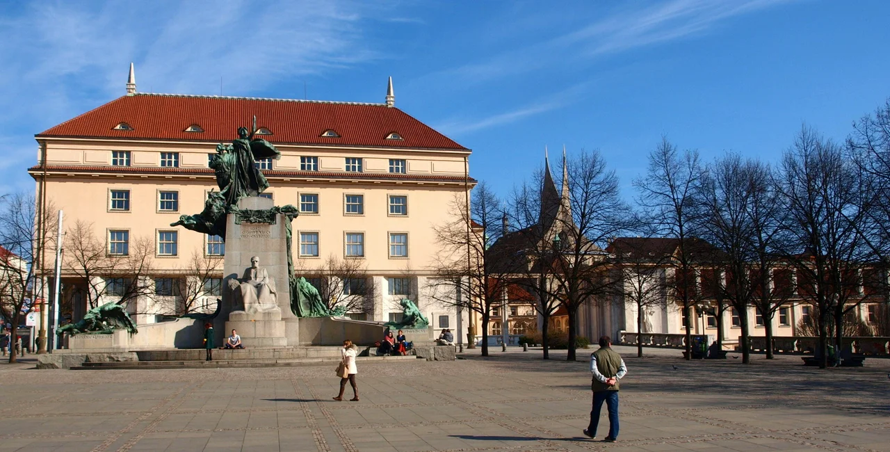Palackého náměstí with the Ministry of Health, the Emmaus Monastery in the background (Photo: Wikipedia Commons/VitVit)