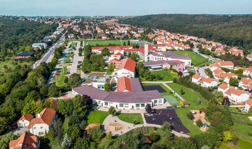 ISP škola school Prague Praha