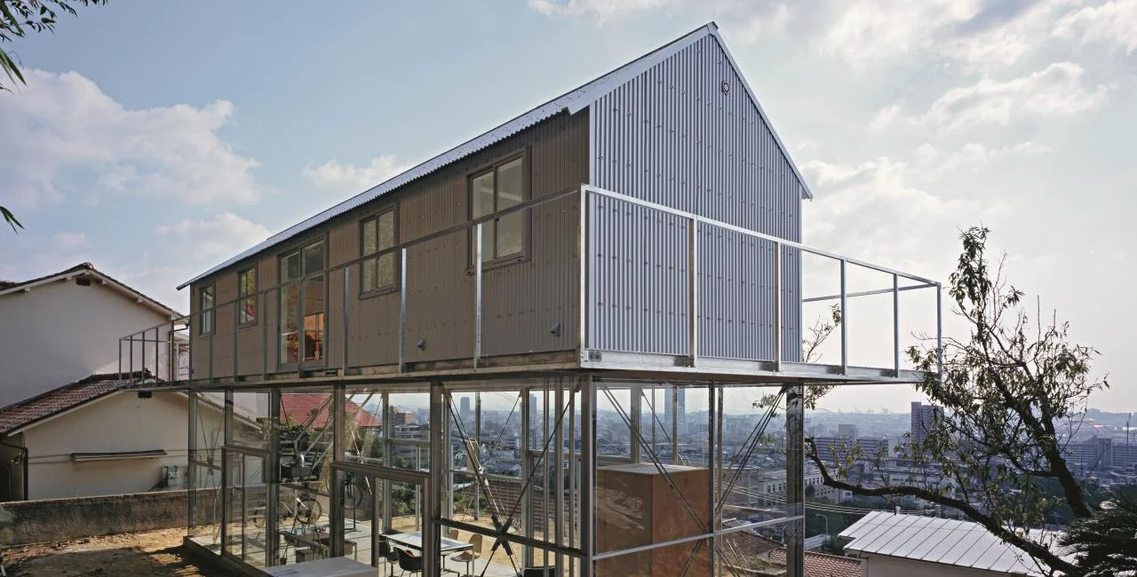 House in Rokkó, tato Architects / Shimada Yō, Kōbe, 2011 . (Photo © Suzuki Ken’ichi)