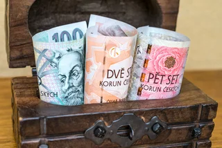 Average Czech pension crosses 15,000 crowns per month