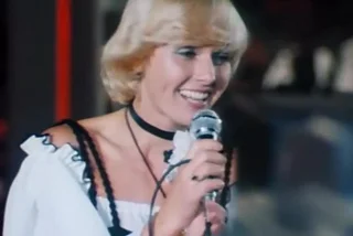 Czechoslovak singer Helena Vondráčková won the first edition of the Polish answer to Eurovision with the song “Malovaný džbánk” (Painted Jug).