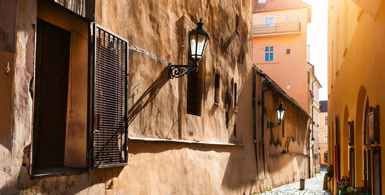 Street in Prague's Old Town (photo iStock - Olga_Gavrilova)