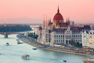 Hungarian parliament building in Budapest. Photo: iStock : 