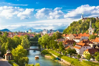 Slovenia to donate 10,530 Pfizer vaccines to the Czech Republic