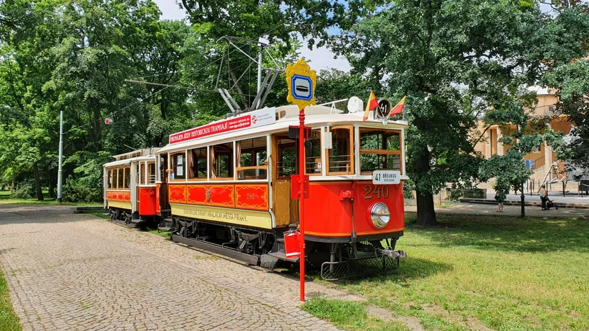 Tram from the early 20th century. (Photo: Praha.EU)