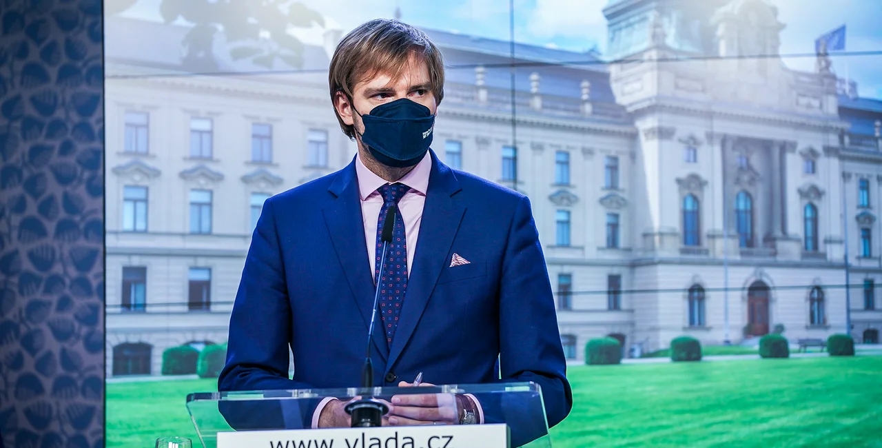 Health Minister Adam Vojtěch at a July 1 press conference. (Photo: Vlada.cz)