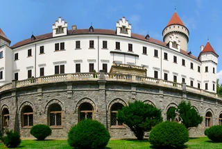 Panorama of Konopiště from the south terrace. (Photo: Wikimedia commons, CC BY-SA 4.0) Lukáš Kalista, 
