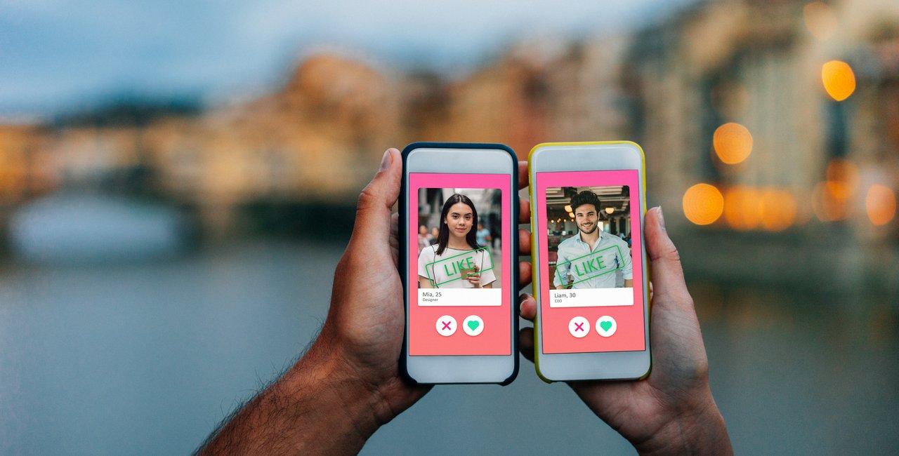 Three-quarters of Czechs use dating apps these are the most popular, says a new poll