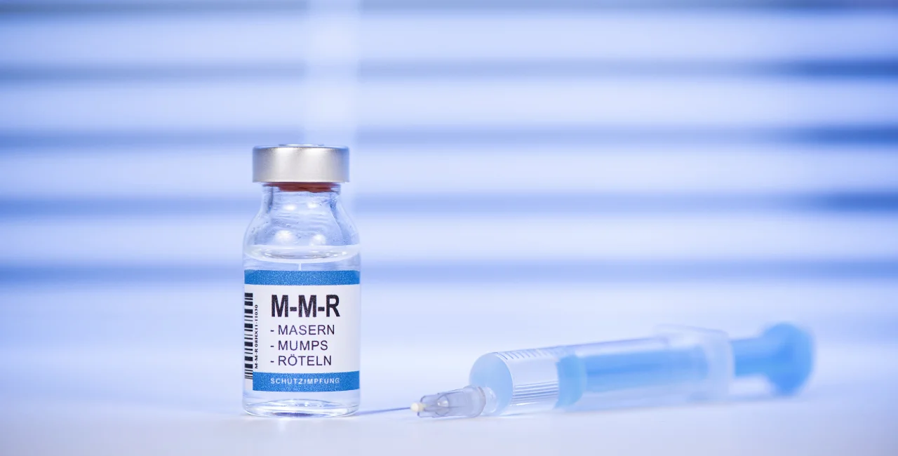 Measles, mumps, and rubella vaccine in Germany. Photo: iStock / guenterguni