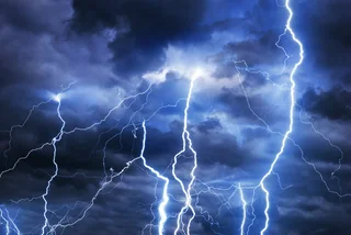 Severe thunderstorm warning issued for Central Bohemia tonight
