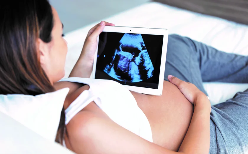 iStock-1171285794 MY CLINIC MYCLINIC ultrasound baby newborn care pregnancy pregnant CROP