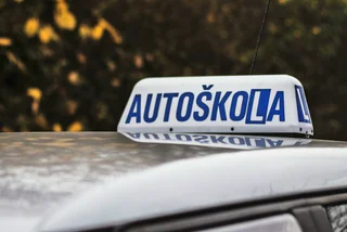 Czech driving schools gear up for big changes on the road to getting a license