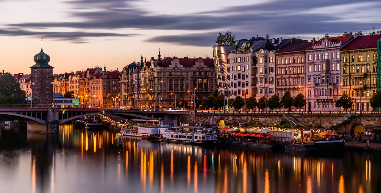 Dusk in Prague over the Vltava river. Photo: iStock /