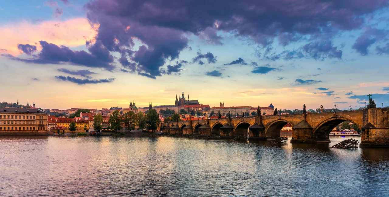 Prague Castle and Charles Bridge. (Photo: iStock, DaLiu)