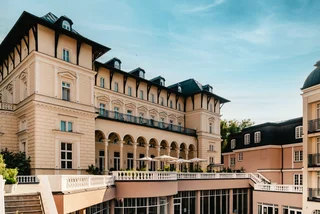 Unwind at this newly renovated hotel in the heart of charming Mariánské Lázně