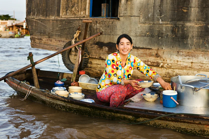 Pho seller in a floating market. (Photo: iStock, hadynyah)