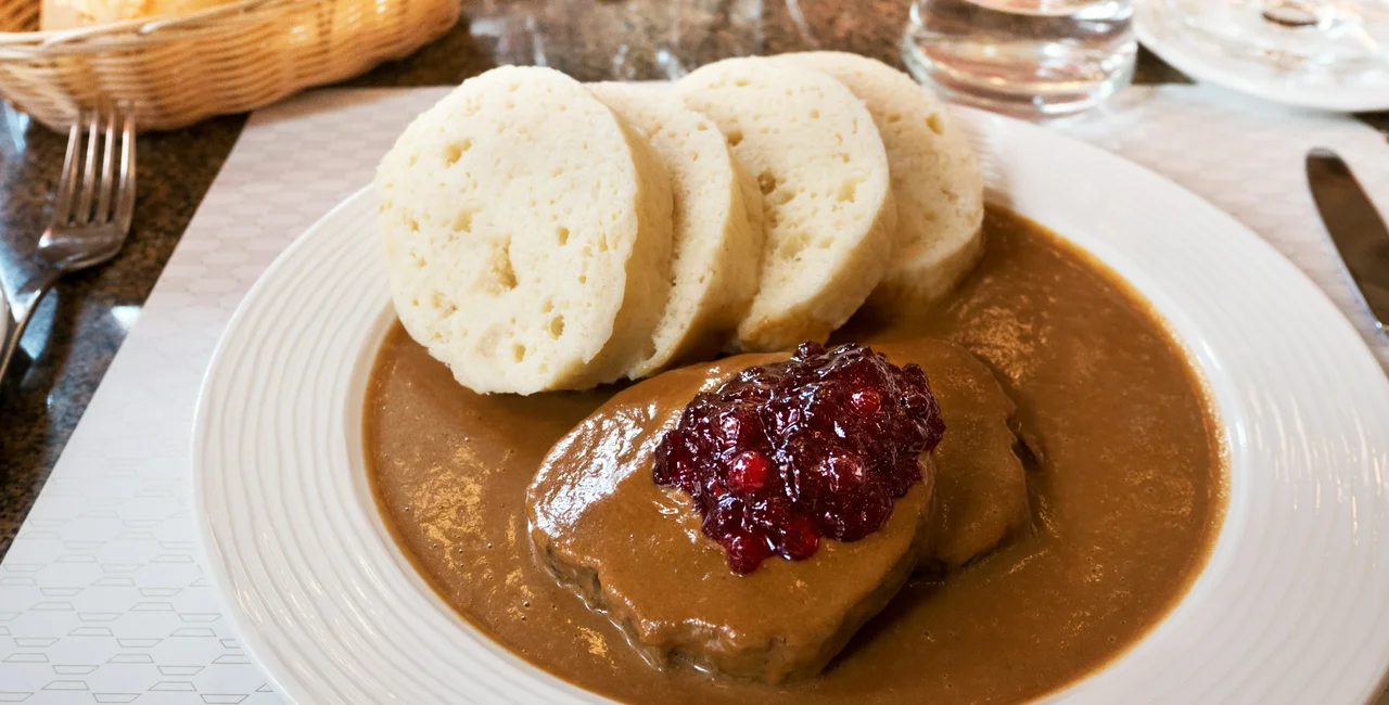 An online tool calculates the carbon footprint of classic Czech meals