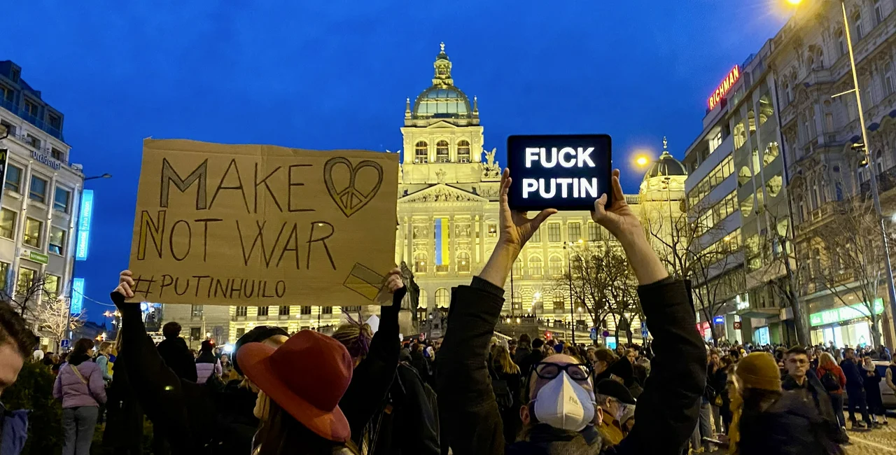 Protesters in Prague's Wenceslas Square Thursday: Photo by Kathrin Yaromich