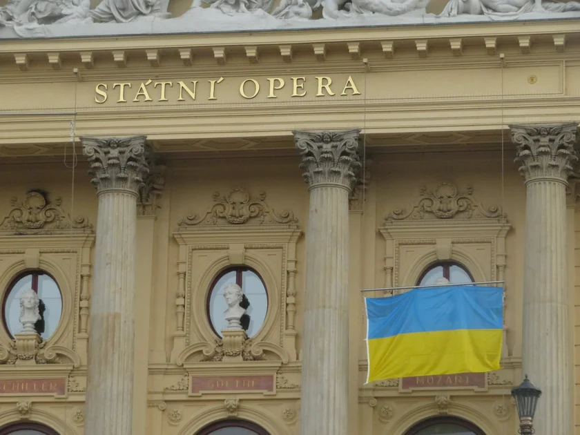 Ukrainian flag at the State Opera. Photo / Raymond Johnston.