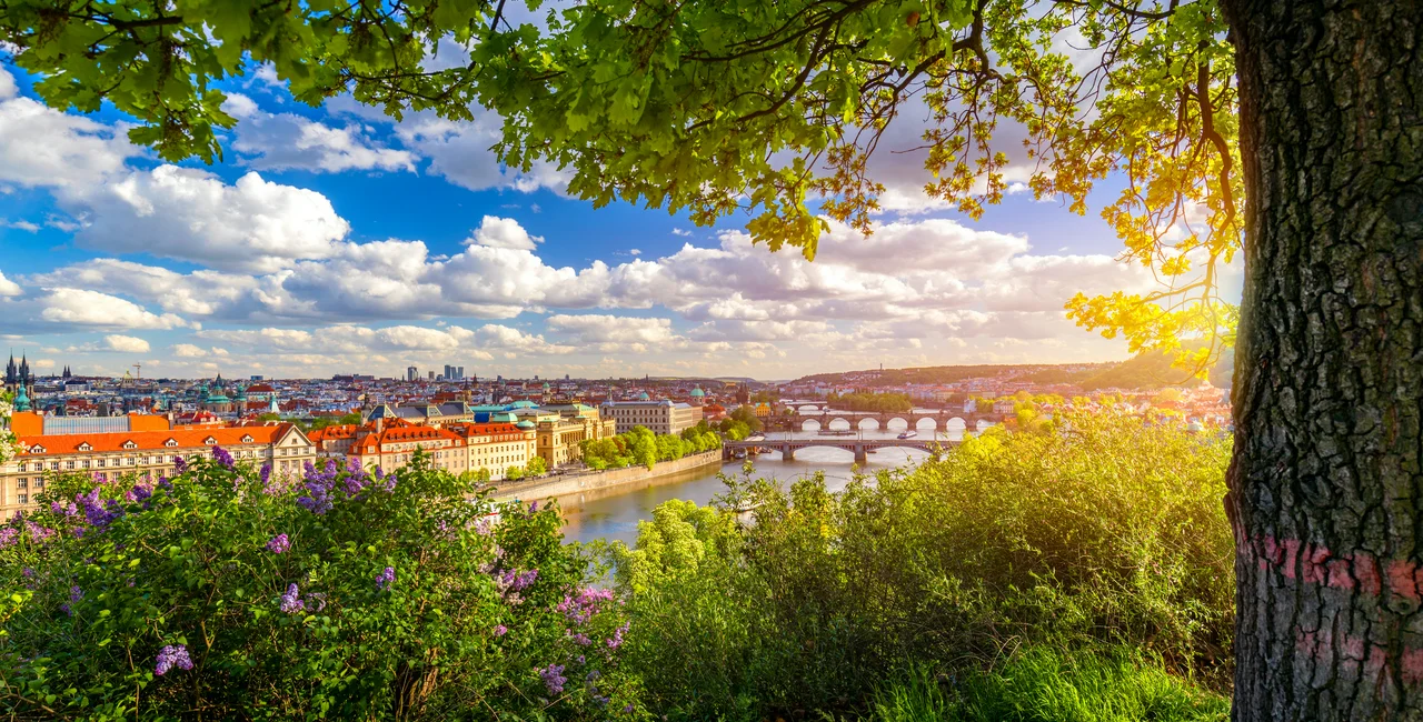 Prague welcomes spring with warm weather in the forecast