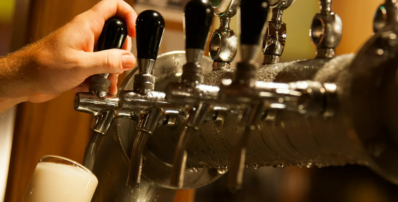 The price of a half-liter of Plzeňský Prazdroj beers is about to go up / photo iStock @YES BRASIL