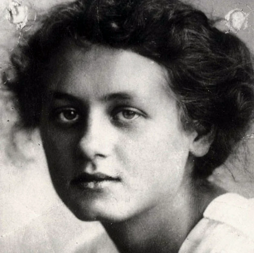 Milena Jesenská in 1937. Public domain.