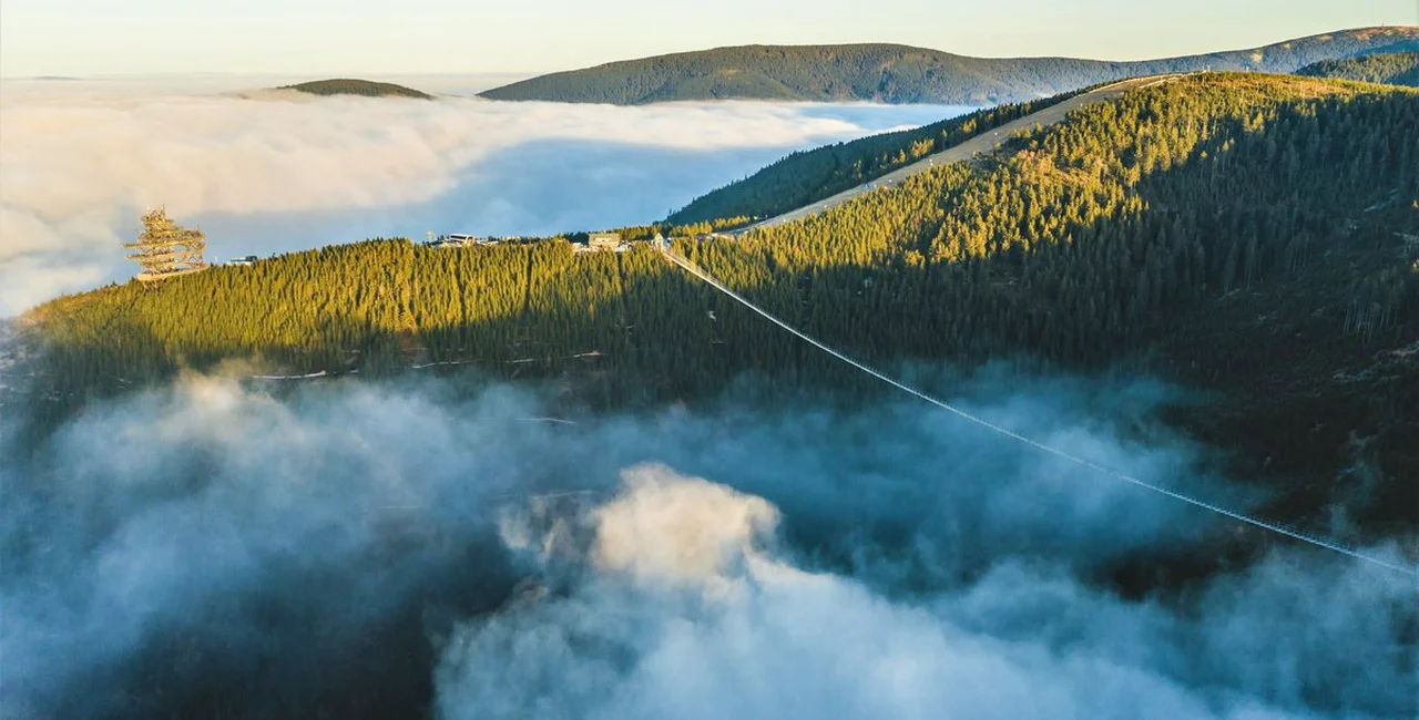 The world's longest 721-meter footbridge in Dolní Morava. Photo: Dolní Morava Ski Resort