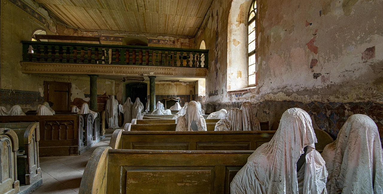 Art installation in the Church of St. George. Photo: Alex Ukolov.