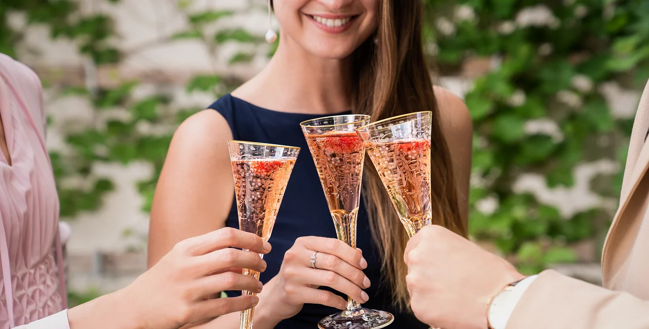 The perfect gift for a Czech wedding? Raise a glass to tradition