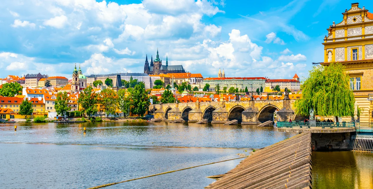 Panorama with Prague Castle. Photo: iStock / PytyCzech