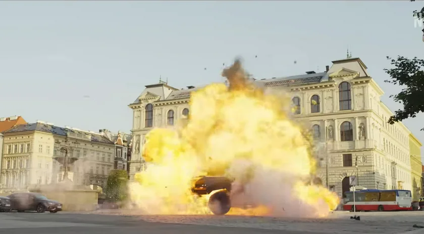Explosion at náměstí Jana Palacha in 'The Gray Man.' Photo via Netflix, YouTube.
