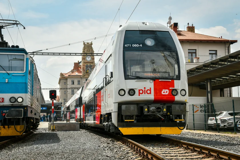 New design on Prague-operated trains. Photo: PiD