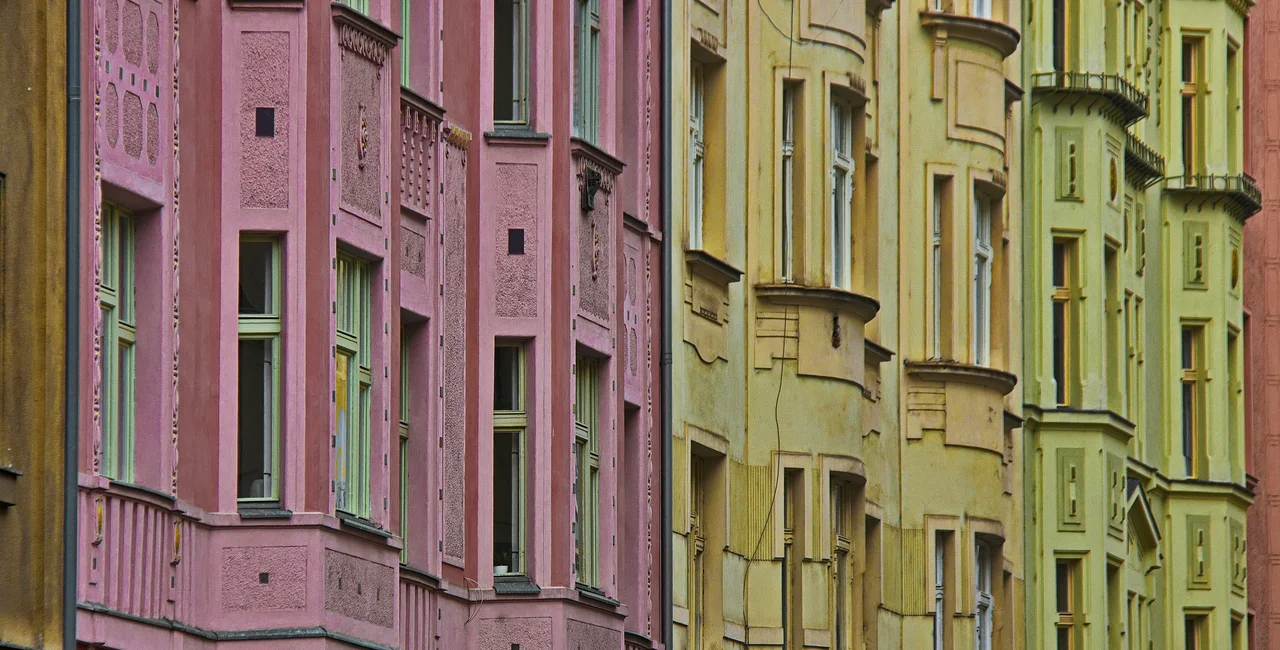 Facades in Prague. Photo: iStock, MWayOut.