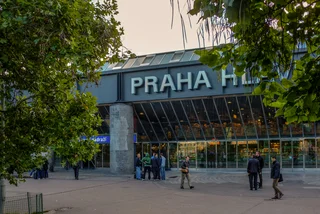 Prague launches design competition to transform neglected train station park